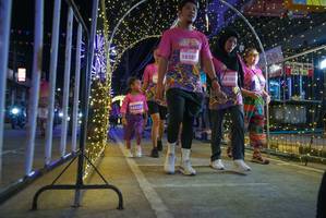 BIB: 16032, 18283, 8101
                            <button type="button" onclick="openModal(24677434)" class="btn btn-primary btn-sm float-right btn-popup" data-toggle="modal" data-target=".modal-high-quality">
                        <i class="fas fa-shopping-cart"></i> Add to Cart
                    </button>
                                            <button type="button" onclick="isThisMe(24677434, true)" class="btn btn-success btn-sm float-right btn-popup btn-isme hidden" data-toggle="tooltip" data-placement="bottom" title="นี่คือรูปของคุณใช่ไหม คลิกที่นี่เพื่อเอาเข้าอัลบั้ม">
                        <i class="fas fa-plus"></i> Add to album
                    </button>
                    <button type="button" onclick="isThisMe(24677434, false)" class="btn btn-warning btn-sm float-right btn-popup btn-isnotme hidden">
                        <i class="fas fa-ban"></i> Remove from album
                    </button>